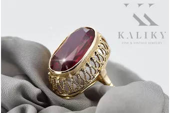 14K Yellow gold Ruby Ring Vintage style vrc129y
